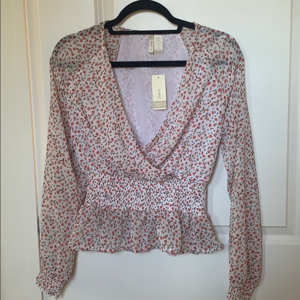 NWT Japna floral long sleeved blouse Size S